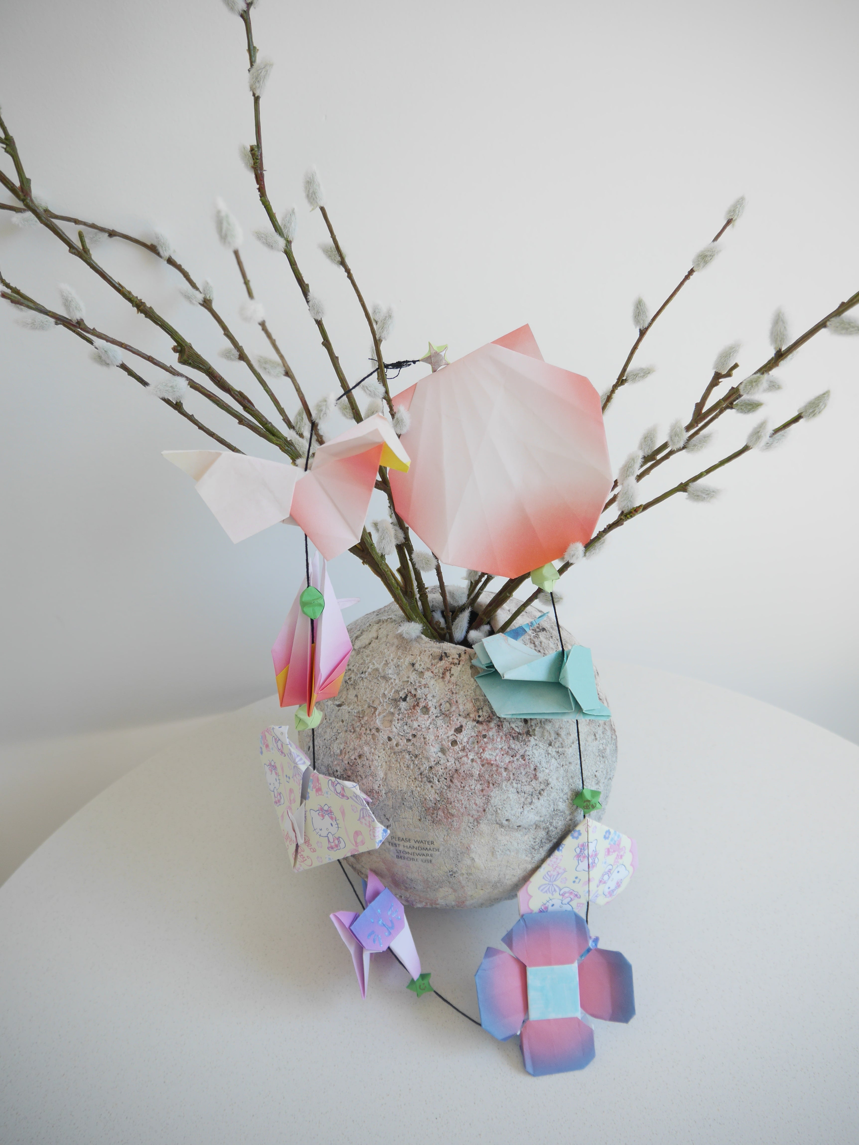 [The Origami Lei] Grand Handmade Paper Necklace - Wearable origami
